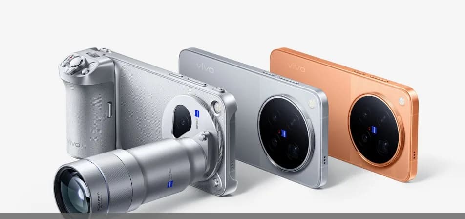 Смартфон vivo X500 Pro Max с демонстрацией основной камеры на задней панели