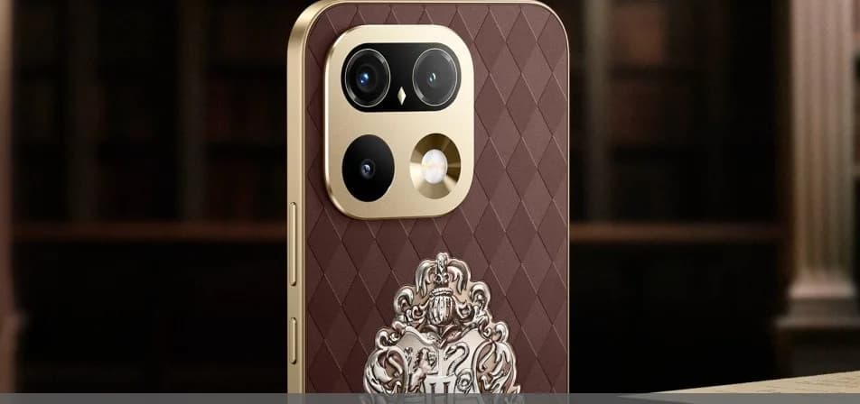 Realme 16 Pro 5G Harry Potter Edition with its themed brown rear panel