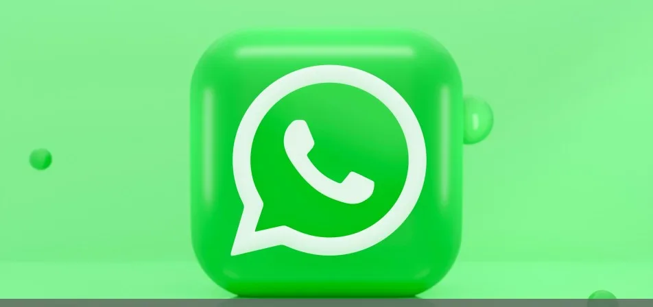 Tidig omdesign av WhatsApps navigeringsrad för Android med rund layout och Meta AI-knapp