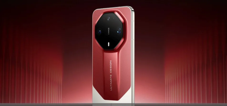 Smartphone Huawei Mate 90 RS Ultimate Design con isola fotografica posteriore ottagonale