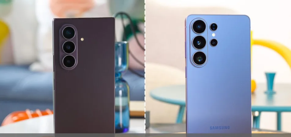 Разложенный Samsung Galaxy Z Fold8 Ultra рядом с Galaxy S26 Ultra