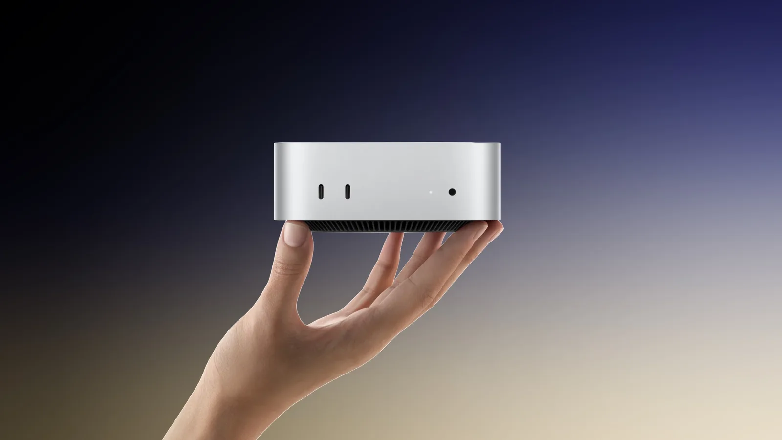 Apple Mac mini- og Mac Studio-stasjonære datamaskiner på et skrivebord
