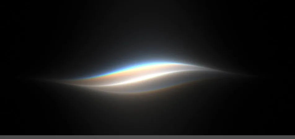Interfaccia di Apple Siri visualizzata su un iPhone accanto a un iPad