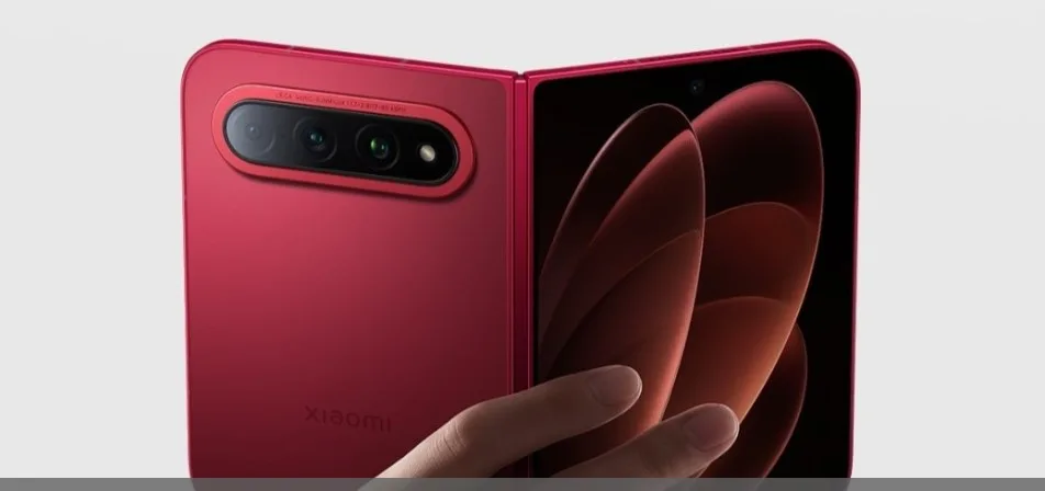 Smartphone Xiaomi 18 Fold et tablette Pad 9 Pro Max illustrant le classement AnTuTu de septembre