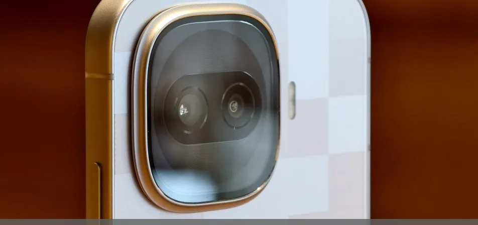 Konseptbilde av en iQOO-smarttelefon som illustrerer den omtalte Z12 Turbo